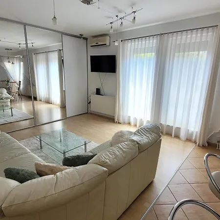 Apartament Lehar *