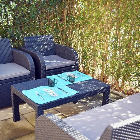 Lehar 아파트 쇼프론